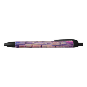 Stylo Noir Cobblestones couleurs psychédéliques art graphique