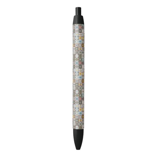 Stylo Noir Colored Moroccan (devant Vertical)