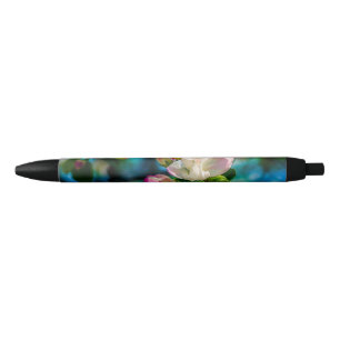 Stylo Noir Fleur et bourgeons de pommes de terre