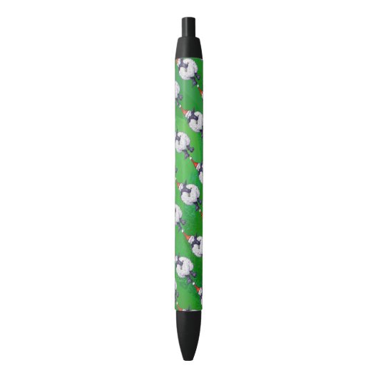 Stylo Noir Mignonne mouton à Santa Chapeau sur vert (devant Vertical)