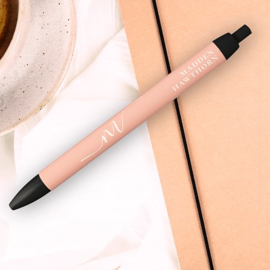 Stylo Noir Monogramme fillette Script Calligraphie Coral Blus