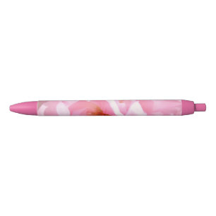 Stylo Noir pâlissez - les pétales de rose roses