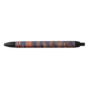 Stylo Noir Pleine lune se levant au-dessus de l'horizon du