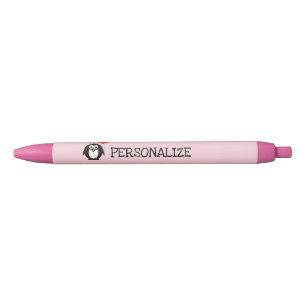 Stylos de l'écriture de la fille rose mignonne