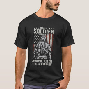 Submarine-veteraan zijn is een eer Flag USA Subma T-shirt