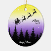 subtiele kerstfeestelijke trots keramisch ornament (Links)