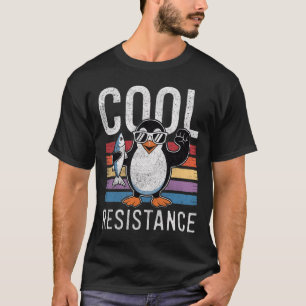 Subtiele koele weerstand Penguin Tarieven Protest  T-shirt