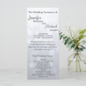 Subtle Silver Bokeh programme de mariage (Debout devant)