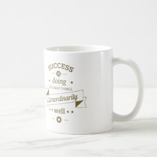 Succes is dingen buitengewoon goed doen koffiemok