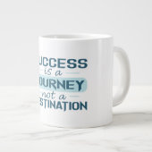 Succes is een reis, geen bestemming extra grote beker (Voorkant rechts)