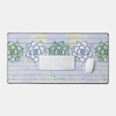 Succulentes sur fond de planche de bois (Clavier et souris)