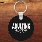 Sucks, grappig sleutelhanger (Voorkant)