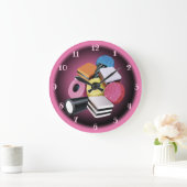 Sucrerie Allsorts. Grande horloge murale. Rose et (Maison)