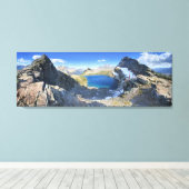 Sue Lake Overlook - Glacier National Park Canvas Afdruk (Insitu (Houten vloer))
