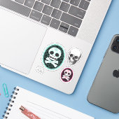 Sugar Skull n Crossbones Cameo Tattoo Cut Sticker (Laptop met iPhone)