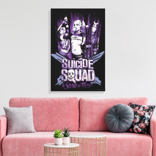 Suicide Squad | Vierkantsmeisjes "Op het plein ver Canvas Afdruk (Insitu (Woonkamer))