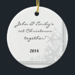 Summer Sea Shells Beach Nom personnalisé Ornement<br><div class="desc">Summer Sea Shells Beach Ocean Sand Personnalisez votre Ornement personnalisé avec votre nom et l'année! Un cadeau de Noël parfait pour tout membre de la famille ou ami!</div>