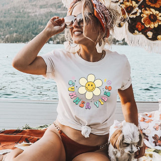 Summer Vibes, glimlachend Daisy Retro  Boho T-shirt