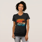 Summer Vibes Retro Sunset Beach T-shirt (Voorkant volledig)