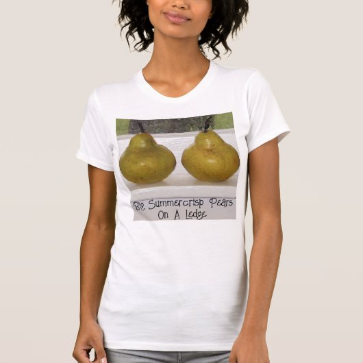 Summercrisp Pears op Ledge Art Foto Tshirt (Voorkant)