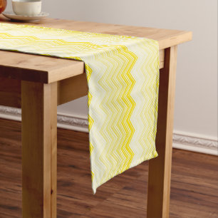 Summery Yellow Gradient Chevron Zigzag Pattern Korte Tafelloper