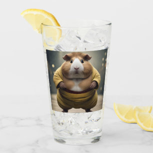 Sumo Squeakdown: de machtige cavia worstelaar Glas