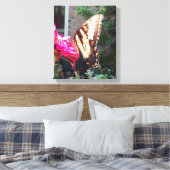 Sun Shining through Tiger Swallowtail Canvas Afdruk (Insitu (Slaapkamer))