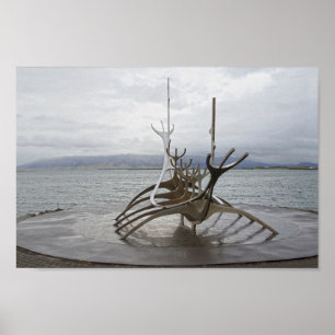 Sun Voyager Sculpture, Reykjavik, IJsland Poster