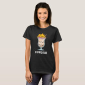Sundae Funny Sunday Ice Cream Pun Dark BG T-shirt (Voorkant volledig)