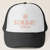Sunday Vibes Trucker Hat Trucker Pet (Voorkant)