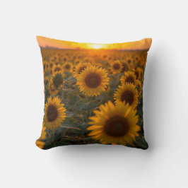Sunflower Field Throw Pillow Vibrant Floral Decor Kussen