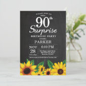 Sunflower Surprise 90e anniversaire Invitation (Debout devant)