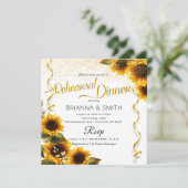Sunflowers Élégant Dîner de répétition Invitation (Debout devant)