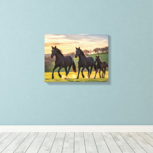 Sunlit Gallop – Majestic Horses Running Wall Art Canvas Afdruk (Insitu (Houten vloer))