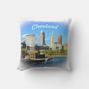 Sunny Cleveland River Uitzicht Kussen