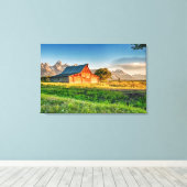 Sunrise bij Moulton Barn Canvas Afdruk (Insitu (Houten vloer))