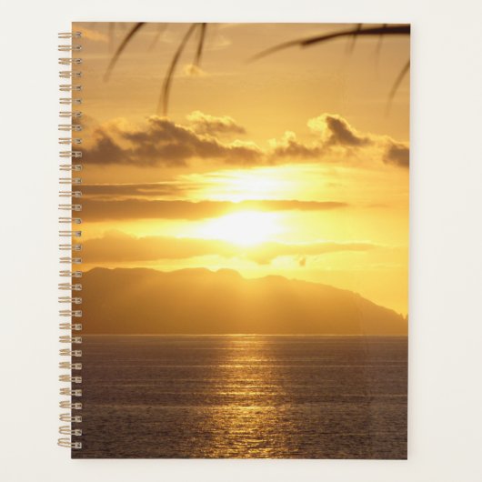 Sunrise over Tropical Island Beach Custom Planner (Voorkant)