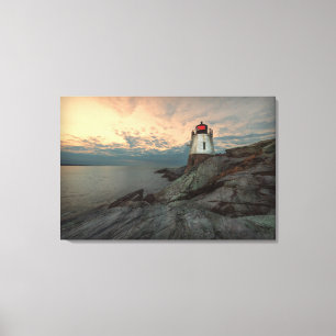 Sunset at Castle Hill Lighthouse Canvas Afdruk
