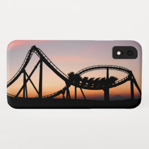 Sunset at Six Flags Magic Mountain iPhone XR Hoesje