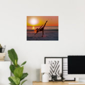 Sunset Ballet op de strand Poster (Thuiskantoor)