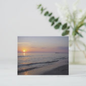 Sunset Beach Waves, Serene and Peaceful Coast Briefkaart (Staand voorkant)