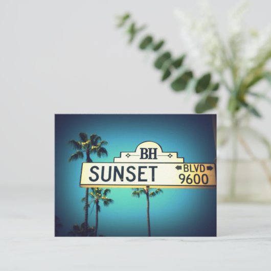 Sunset Blvd. Carte postale (Debout devant)