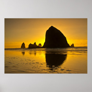 Sunset, Cannon Beach, Oregon, Verenigde Staten van Poster