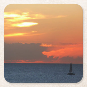 Sunset Clouds and Sailboat Seascape Vierkante Kartonnen Onderzetter