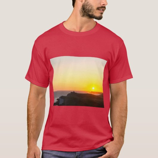 Sunset Design Logo – Capture the Beauty of Dusk T-shirt (Voorkant)