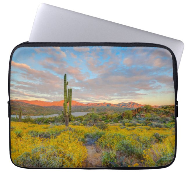 Sunset on Desert Landscape Laptop Sleeve (Voorkant)