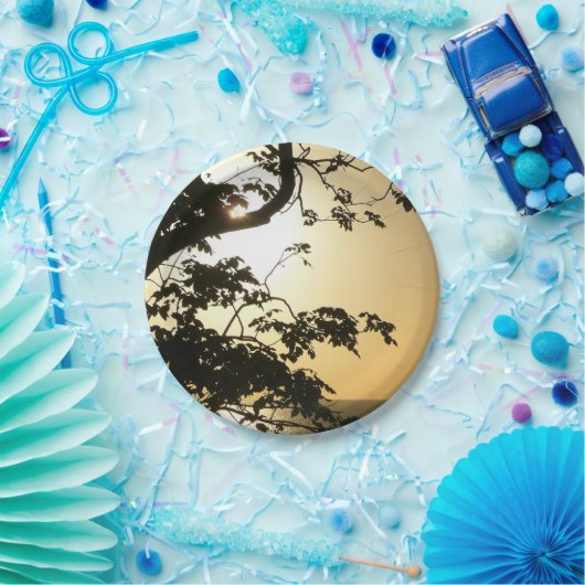 Sunset Through Trees II Tropische fotografie Papieren Bordje (Feest)