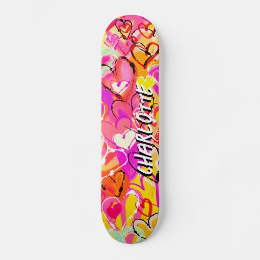 Sunshine Bliss: Gele & Roze Graffiti Harten Skateboard (Voorkant)