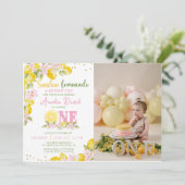 Sunshine Lemon Lemonade First Birthday Invitation (Debout devant)