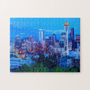 Super Moon rijzend nabij de skyline van Seattle Legpuzzel